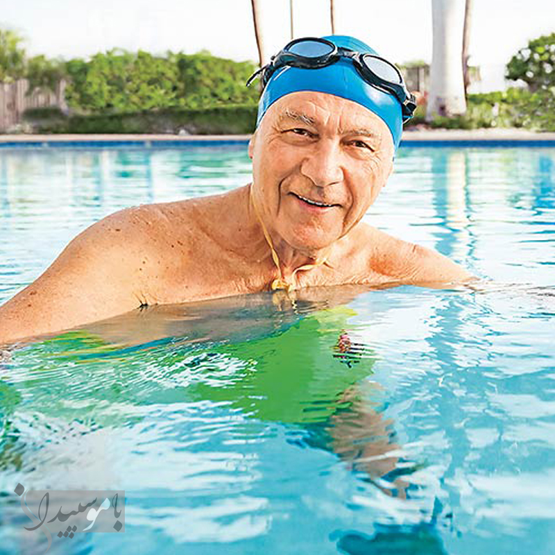 مزایای ورزش شنا برای سالمندان