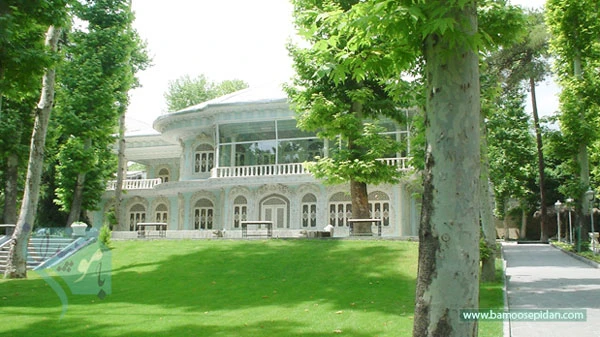 موزه زمان تهران سفری به نغمه ساعت ها